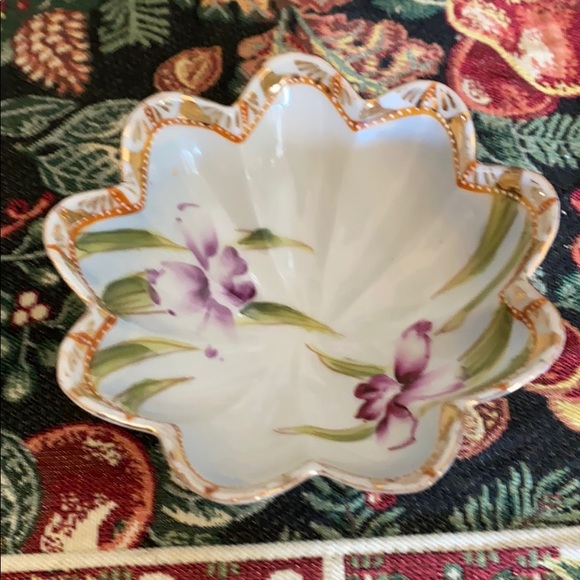 Vintage Made in Japan porcelain decorative bowl - Picture 1 of 4